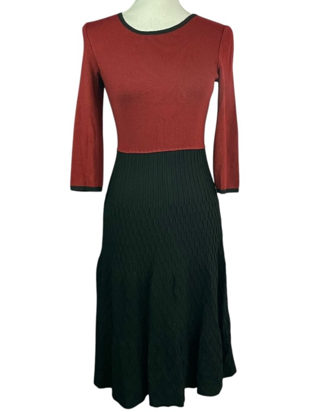 Textured Knit Sweaterdress S Red Black Colorblock Midi Sweater Dress Crew Neck